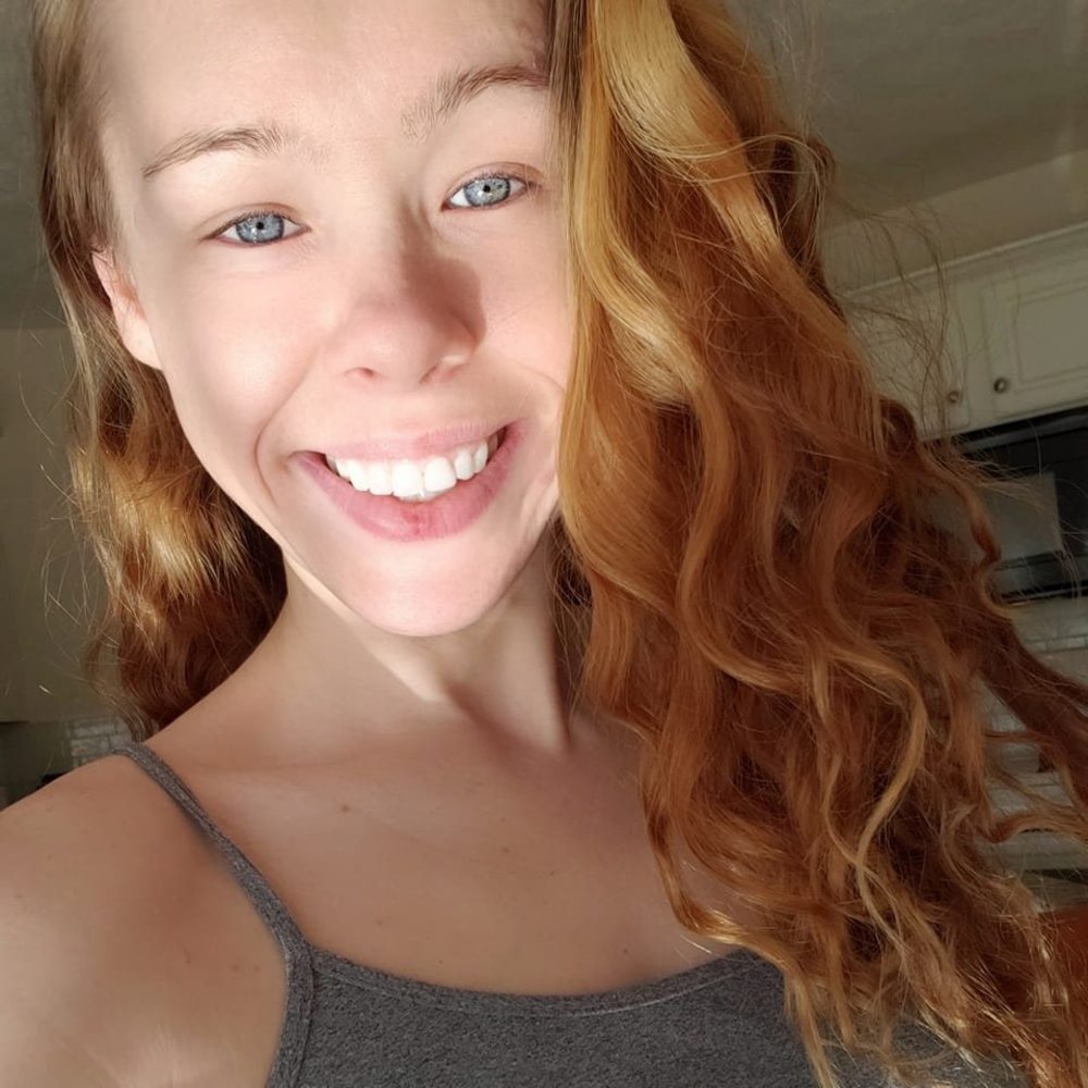 Meet your Posher, Kayla